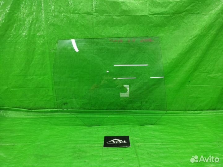 Стекло з/п двери 2008г. Touareg/Cayenne 02-10