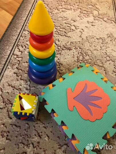 Развивающие игрушки