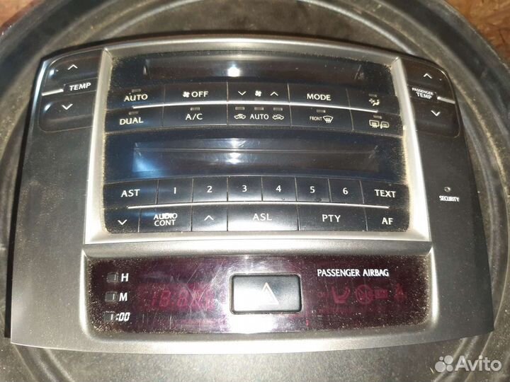 Авто магнитола lexus is