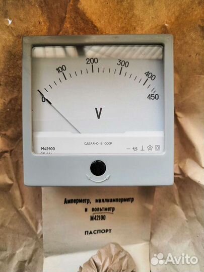 Вольтметры М42100