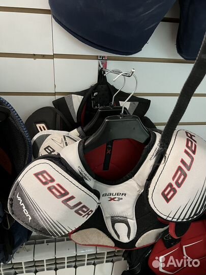 Хоккейные трусы нагрудники щитки