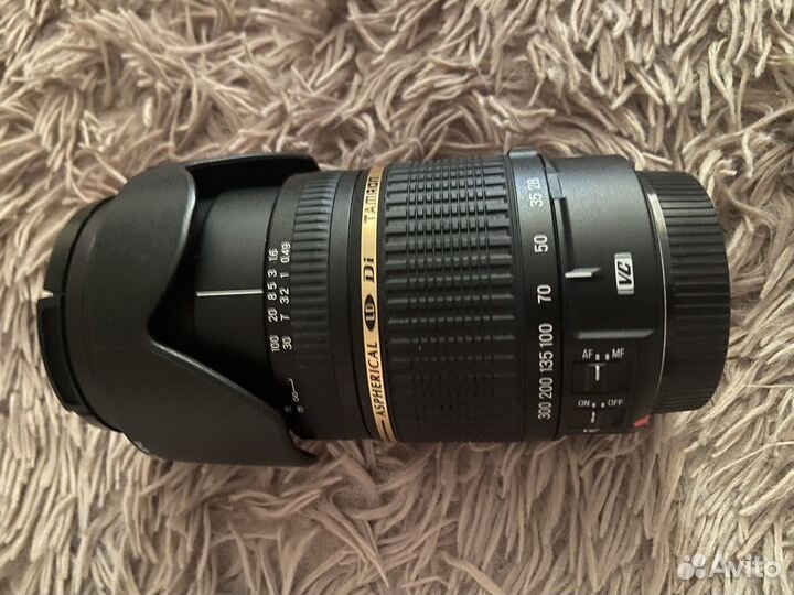 Объектив Tamron 28-300