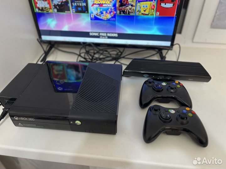 Xbox 360Е freeboot RGH3+58игр+2джоя & kinect