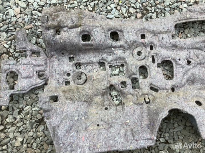 Шумоизоляция моторного отсека Suzuki Sx4 M16A 2014