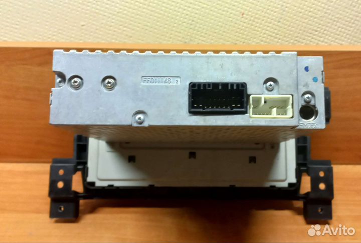 Штатная магнитола Сузуки Гранд Витара