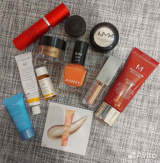 Набор косметики пакетом