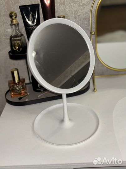 Зеркало с подсветкой