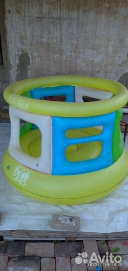 Надувной батут бу