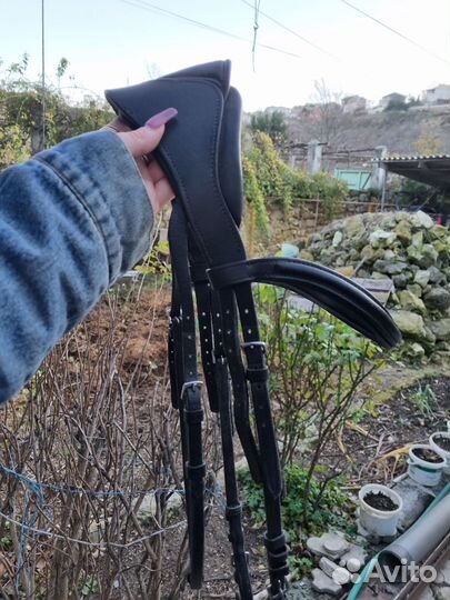 Амуниция для лошади