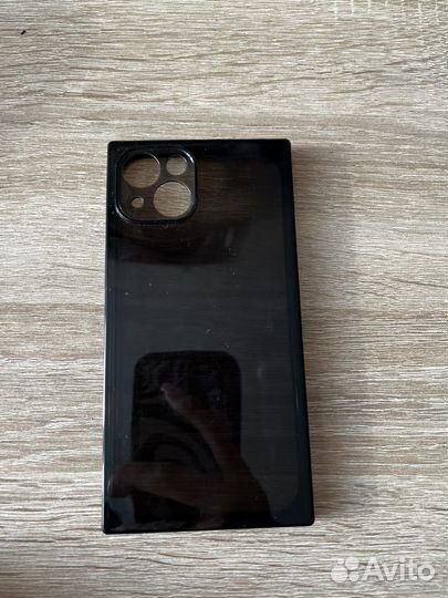 Чехол на iPhone 13