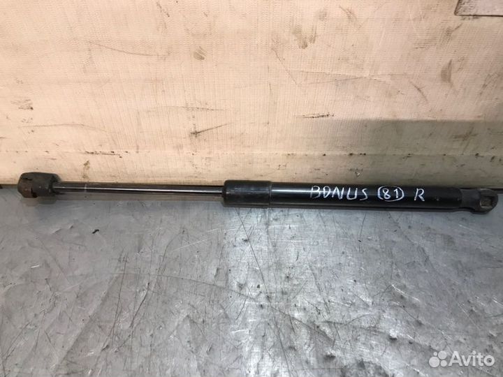 Амортизатор багажника задний Chery Bonus A13