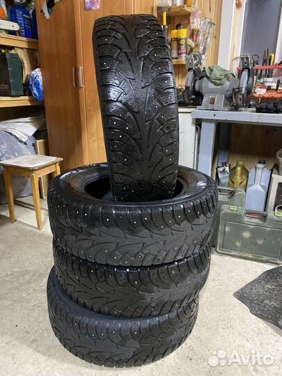 Hankook Winter I'Pike 215/65 R16 98T