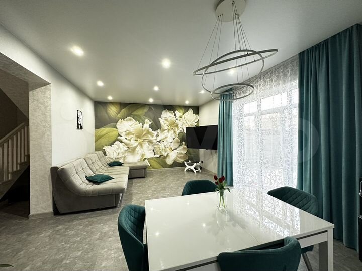 Дом 130 м² на участке 6 сот.