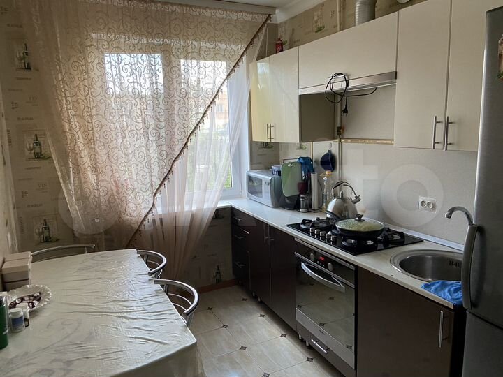 4-к. квартира, 61 м², 1/5 эт.