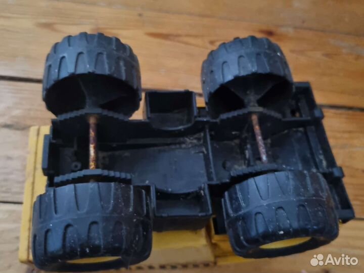 Игрушка самосвал mighty wheels