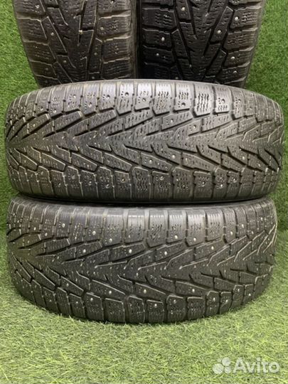 Nokian Tyres Hakkapeliitta 7 SUV 235/65 R17