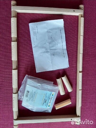 Пяльцы - рамка с клипсой 45 на 30см