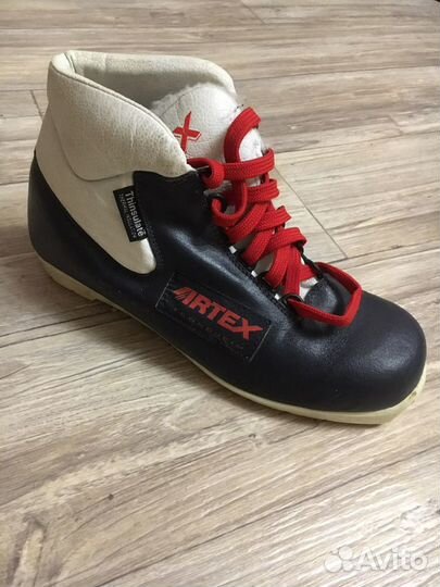 Лыжные ботинки 42 натур. кожа