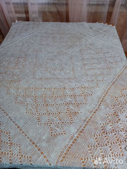 Платки палантины пуховые