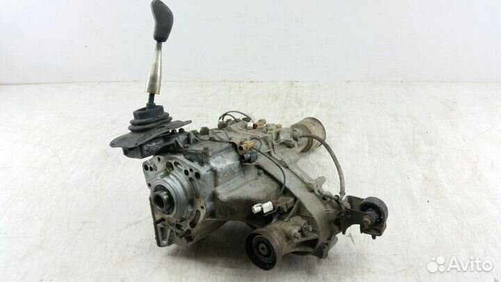 Раздаточная коробка Mitsubishi Pajero V43 6G72