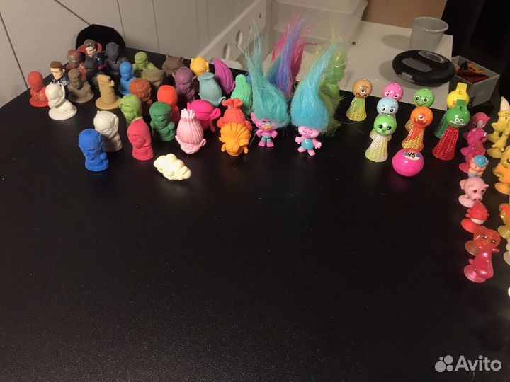 Игрушки из киндеров,тролли,стиралки и другое