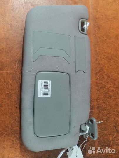 Козырек от солнца на Subaru Forester SG5