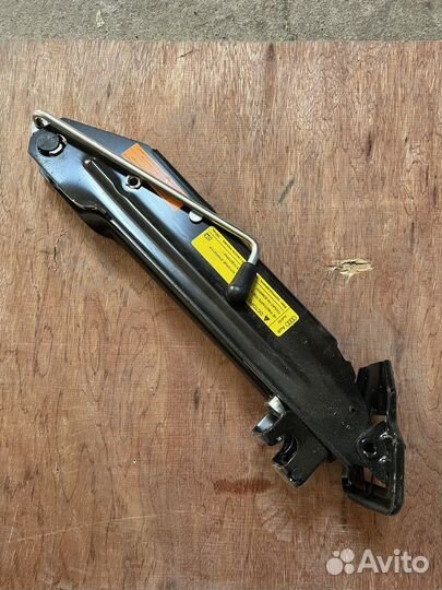 Домкрат audi q5 8r 8r0011031e оригинал