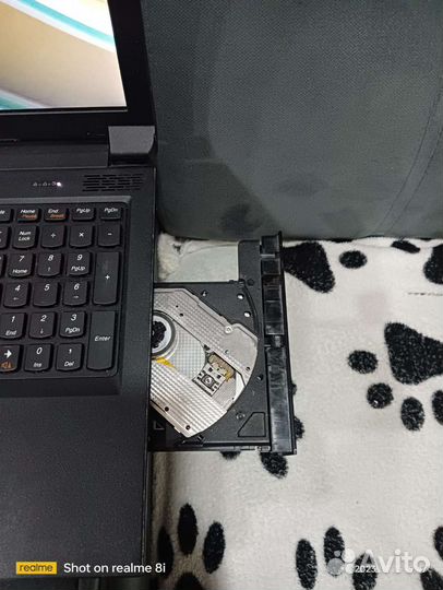 Ноутбук lenovo