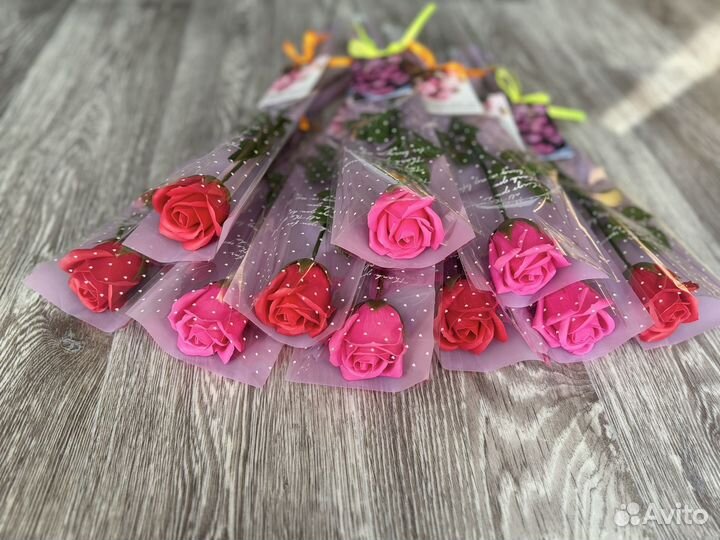 Розы из мыла ручной работы