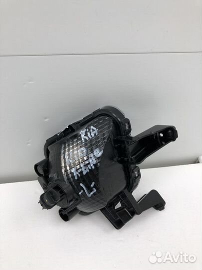 Левая противотуманная фара Kia Rio 4 X-Line