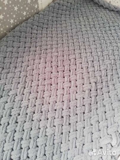 Шапки,балаклавы,Пледы ручной работы, кофты