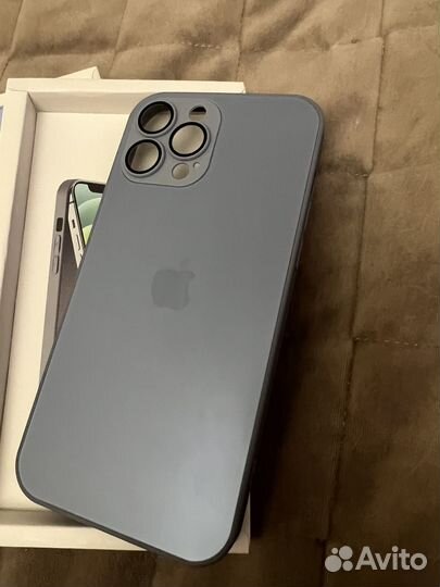 Чехол на iPhone 13 pro max