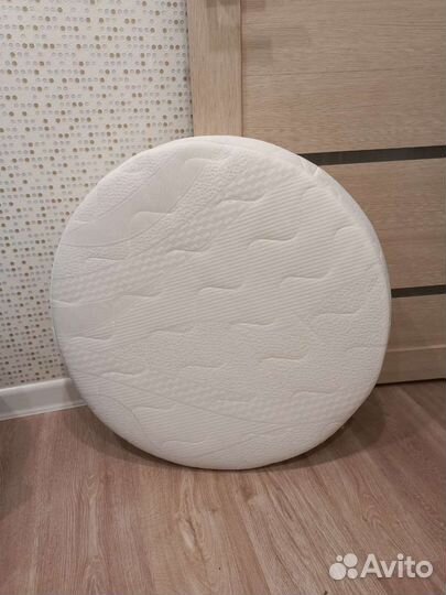 Матрас в круглую кроватку