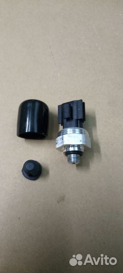 Датчик давления кондиционера Nissan 92136-1FA0A