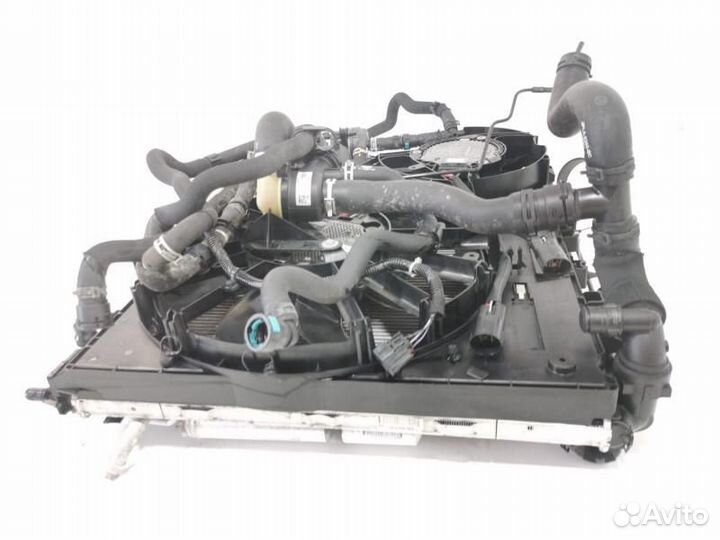 Кассета радиаторов Land Rover Discovery 5 2020