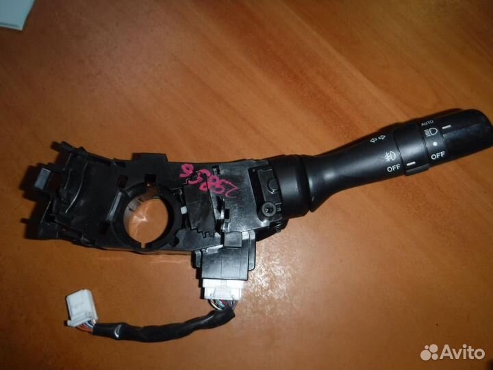 Гитара прав. Lexus/ IS250,350/ GS300.350.430.450.4