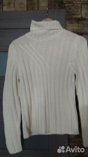 Пуловер женский