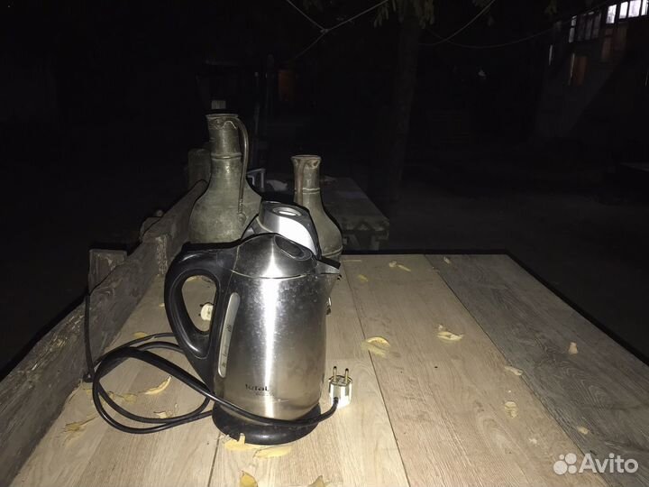 Чайник электрический и тепловентилятор