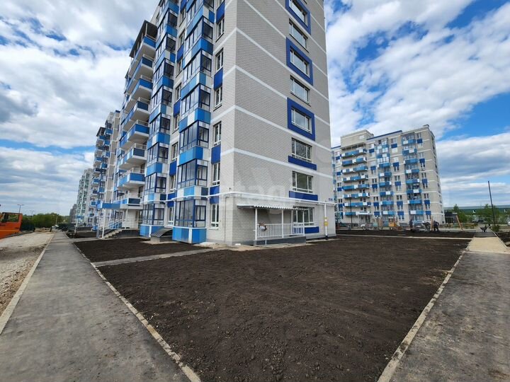 2-к. квартира, 46 м², 1/9 эт.