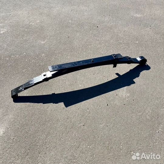 Рессора Mitsubishi L200