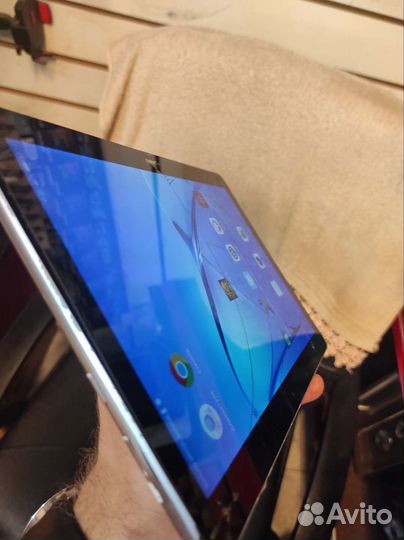 Планшет Huawei MediaPad T3 10