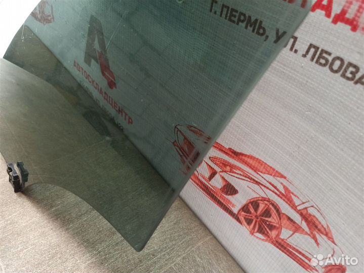 Стекло двери задней левой Citroen C4 2010-Н.в