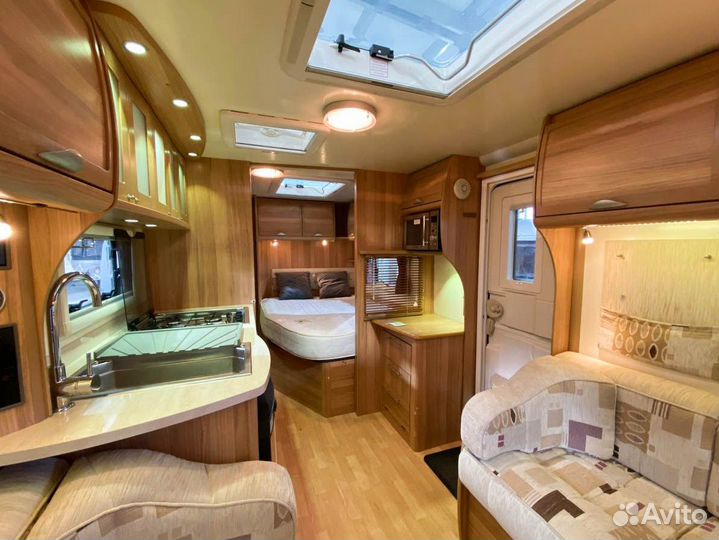 Прицеп-дача Bailey Unicorn, 2011