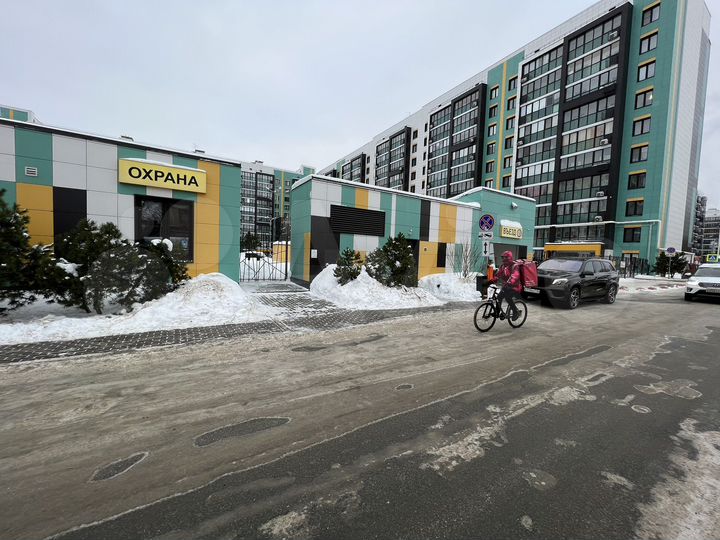 Машиноместо, 13 м²