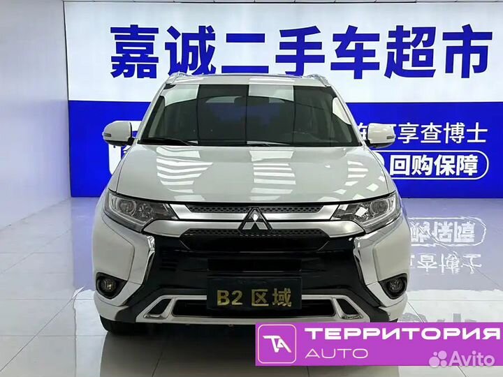 Mitsubishi Outlander 2.0 CVT, 2022, 26 000 км