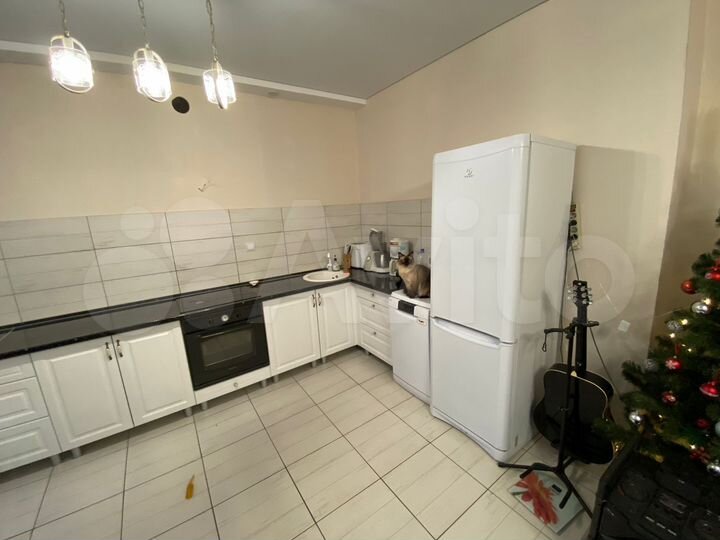 2-к. квартира, 58 м², 5/5 эт.