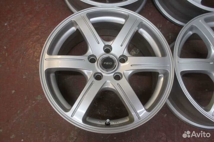 Диски R17 Bridgestone Feid G6 5х114,3 7J