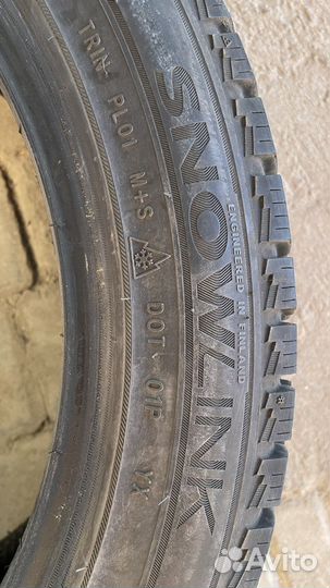 Triangle PL01 235/45 R18