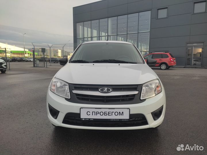 LADA Granta 1.6 МТ, 2017, 33 700 км
