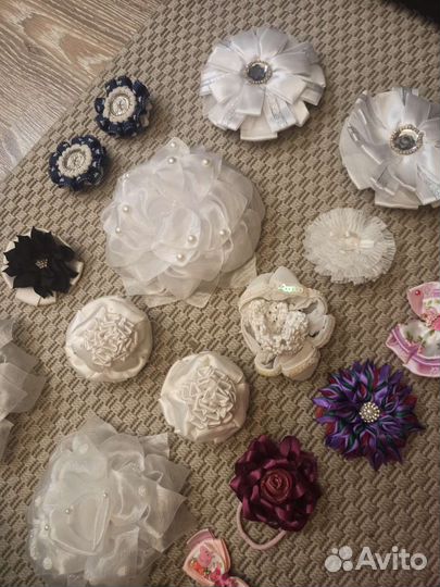 Резинки, школьные банты, заколки